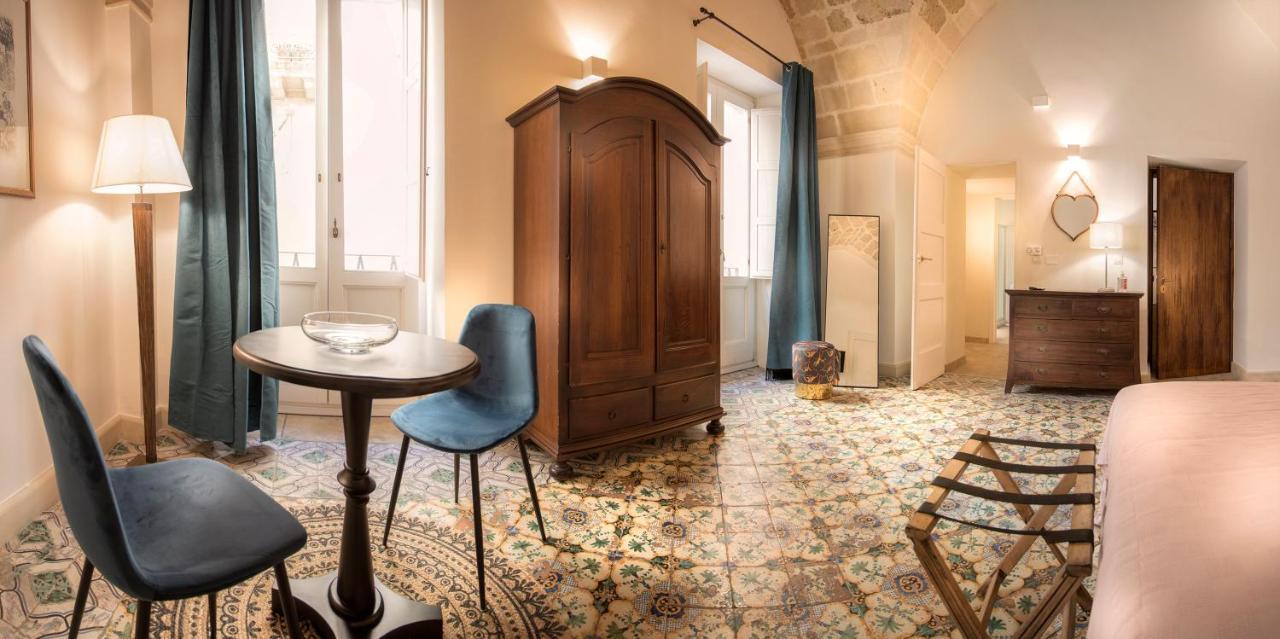 Forleo Historic Apartments - Treb Collection Лечче Экстерьер фото