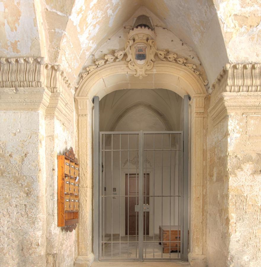 Forleo Historic Apartments - Treb Collection Лечче Экстерьер фото