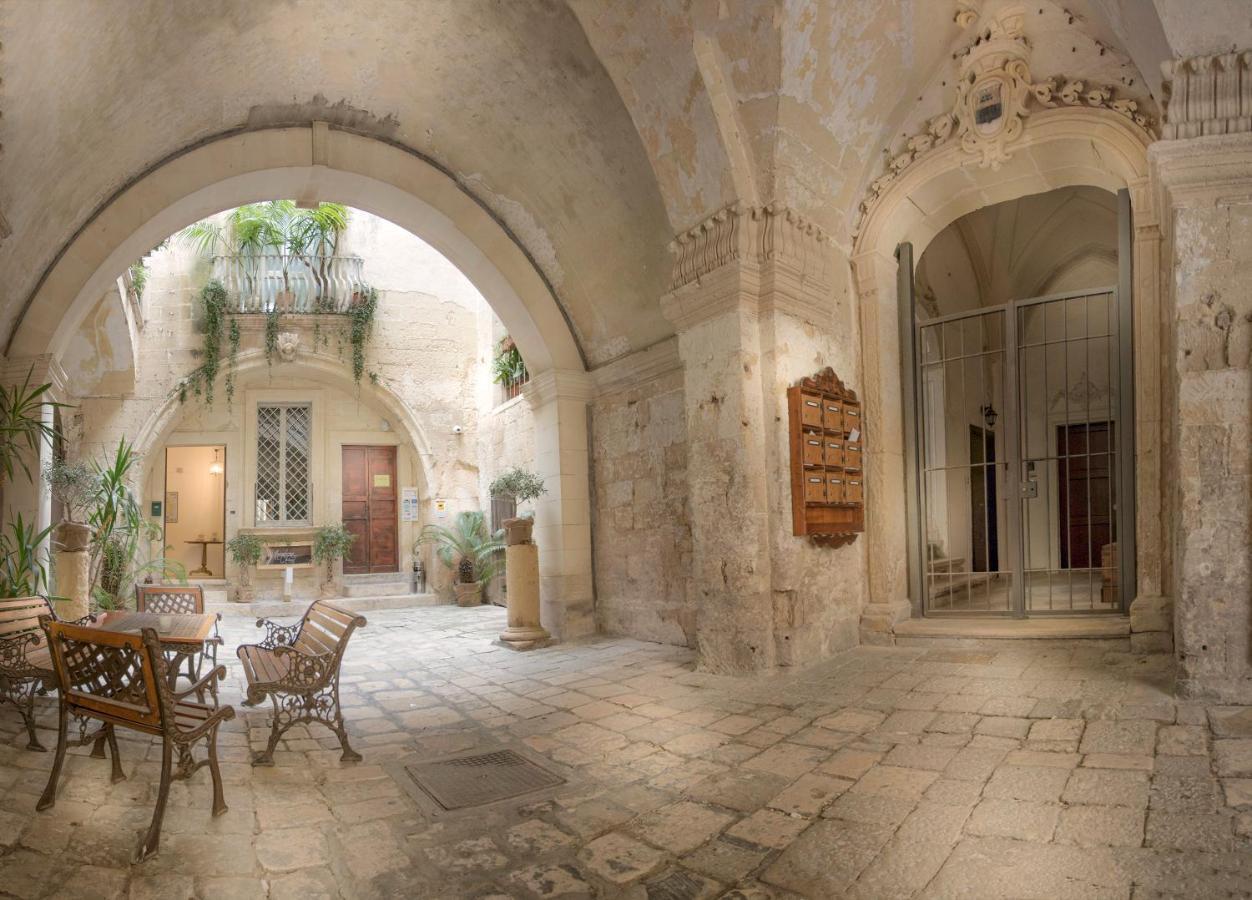 Forleo Historic Apartments - Treb Collection Лечче Экстерьер фото